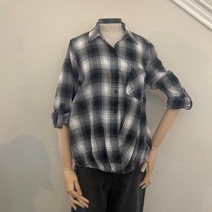 Doe & Rae flannel shirt with gathered front waist, button down/pull over
